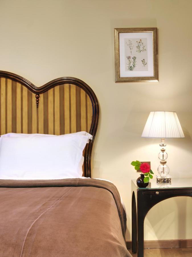 Aegli Arachova Hotel ภายนอก รูปภาพ