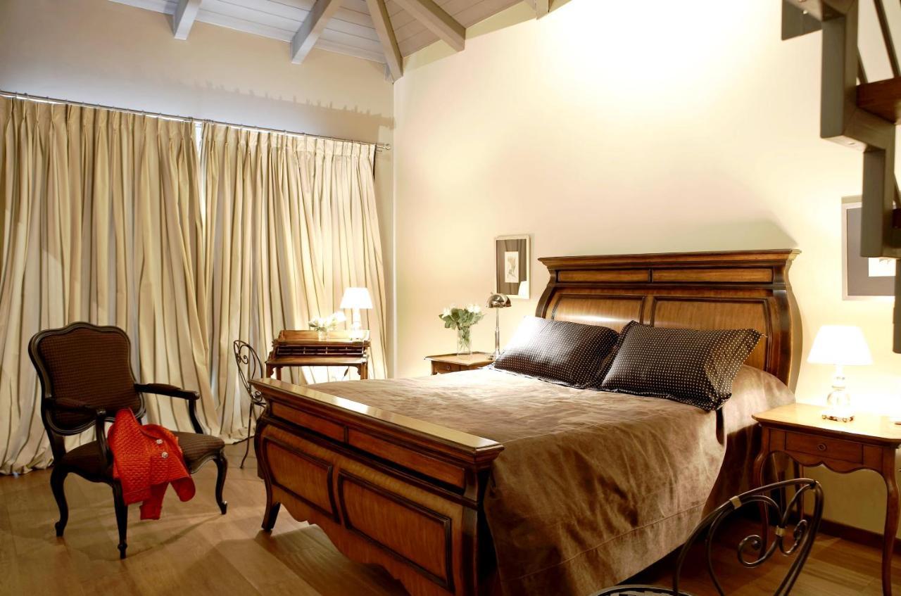 Aegli Arachova Hotel ภายนอก รูปภาพ